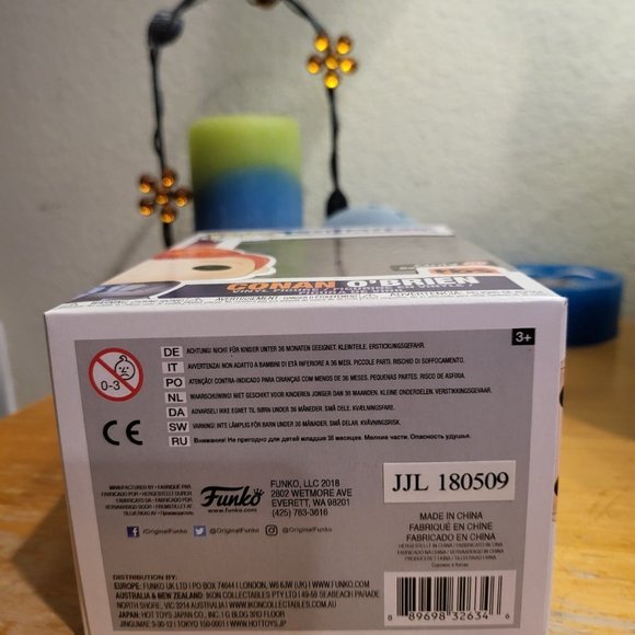 Conan Conan O’Brien Grey Suit GameStop Exclusive Funko Pop - Picture 6 of 8